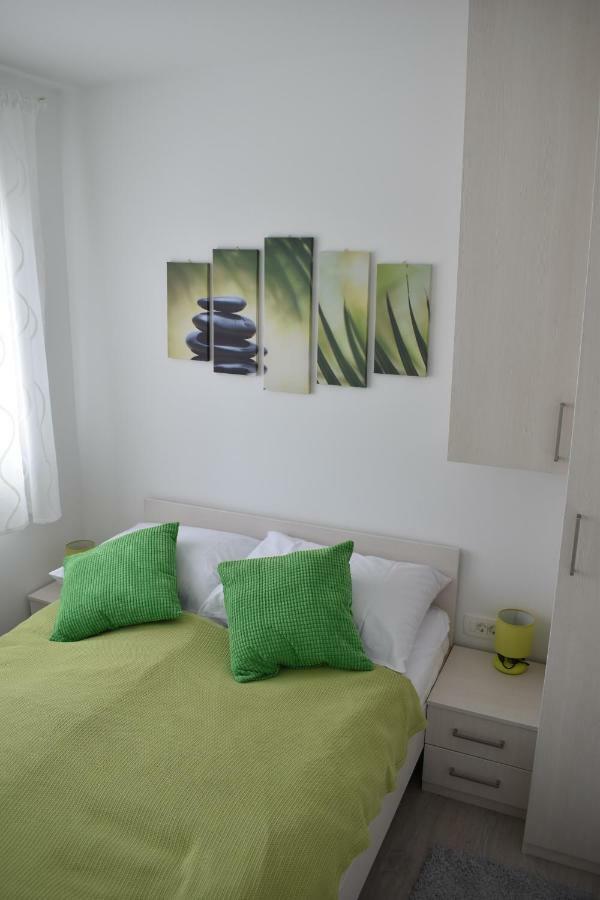 Apartment Valkane Pula